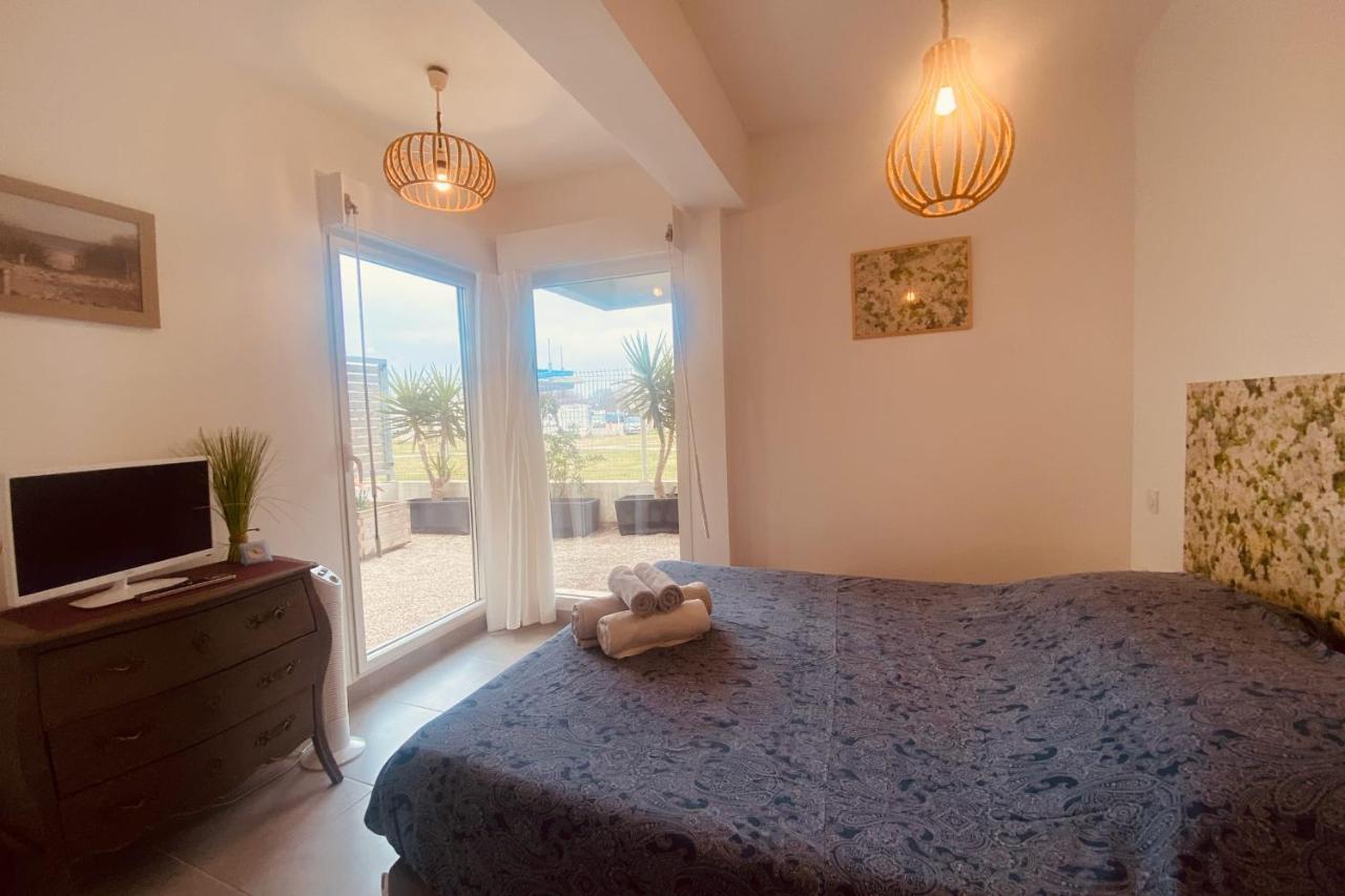 Escapade Au Soleil B002 Appartement 2 Chambres Dans Residence Sur La Plage لو غراو دو روا المظهر الخارجي الصورة